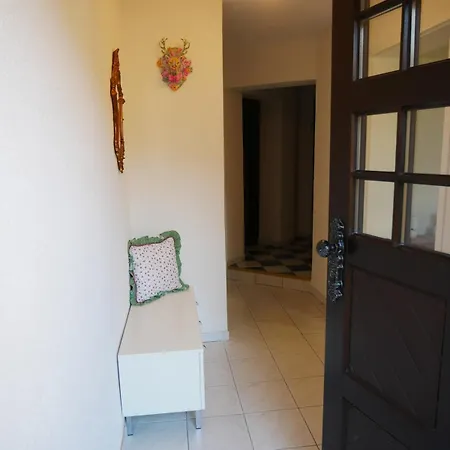 Ferienwohnung Rehglueck شقة *